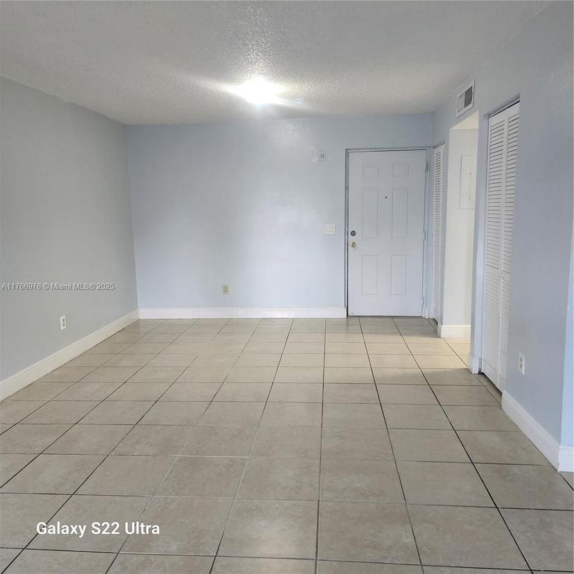 Picture of 8200 SW 210Th St # 111, Cutler Bay FL 33189