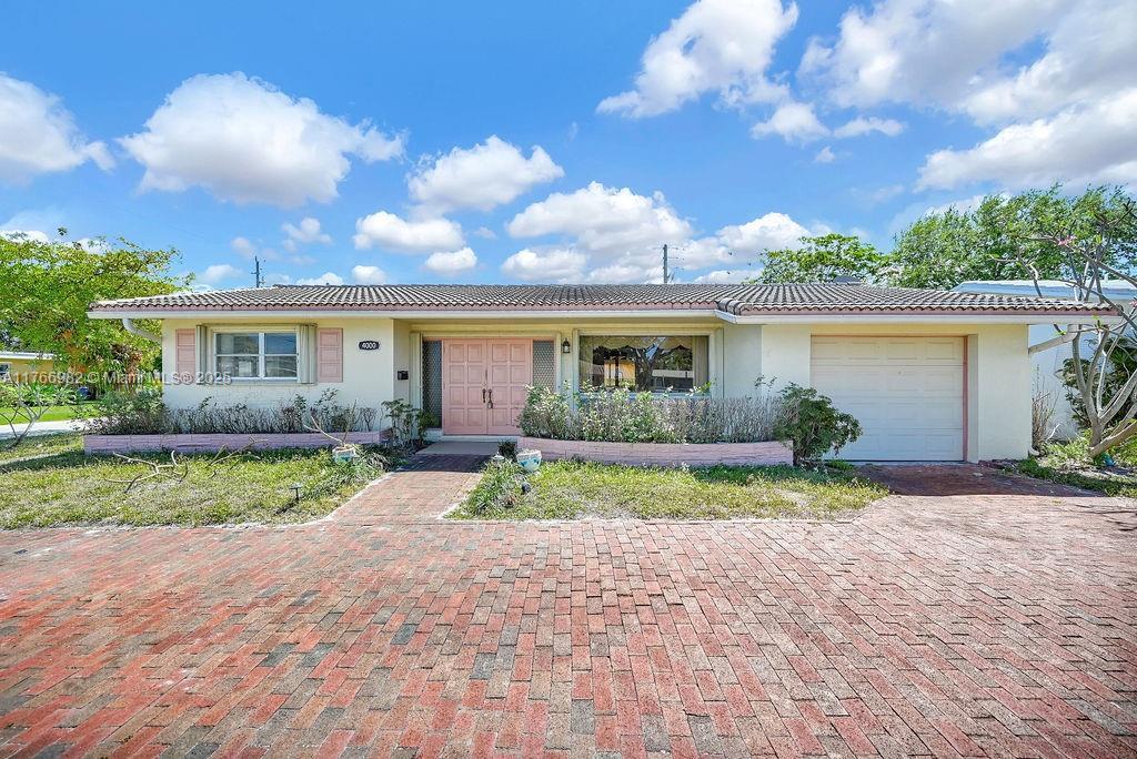Picture of 4000 W Park Rd, Hollywood, FL 33021