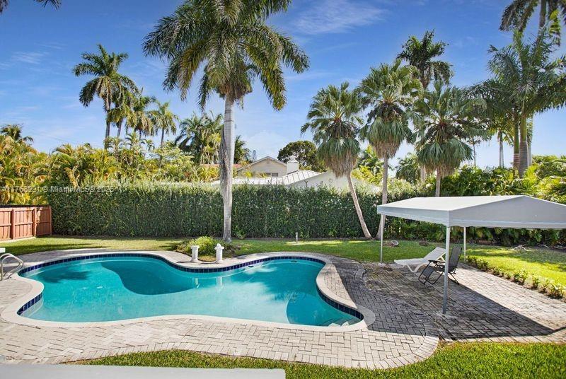 Picture of 1255 Van Buren St, Hollywood, FL 33019