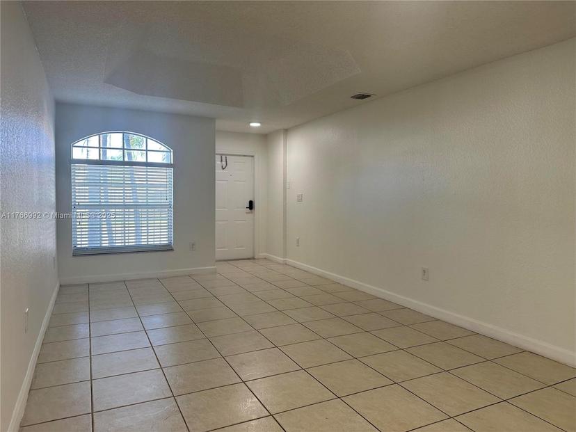 Picture of 5100 NW 116Th Ct # 0, Doral FL 33178