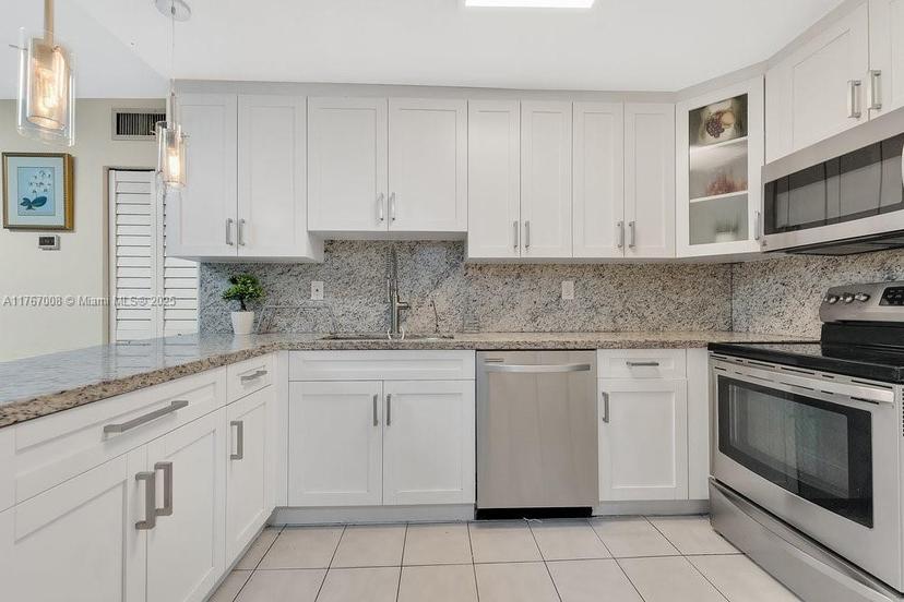 Picture of 1810 W 56Th St # 3108, Hialeah FL 33012
