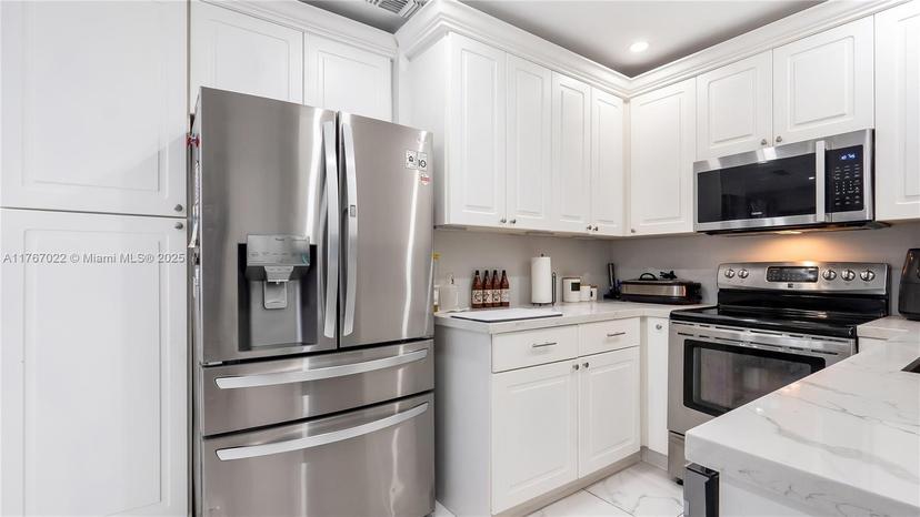 Picture of 3120 SW 17Th St, Fort Lauderdale FL 33312