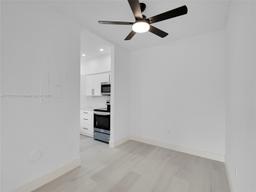 Picture of 1941 NW 96Th Ter # 8F, Pembroke Pines, FL 33024