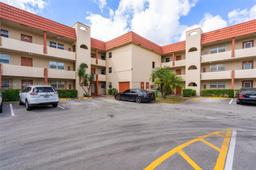 Picture of 8040 N Sunrise Lakes Dr # 106, Sunrise, FL 33322