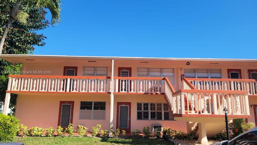 Picture of 418 Tilford T # 418, Deerfield Beach FL 33442