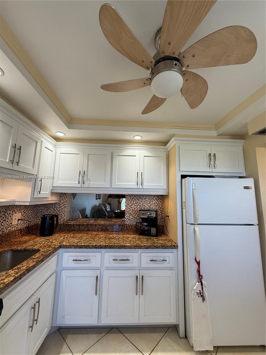 Picture of 4800 Hillcrest Ln # 511, Hollywood, FL 33021