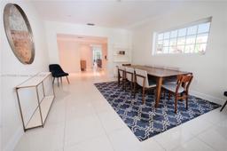 Picture of 824 Alberca St, Coral Gables, FL 33134