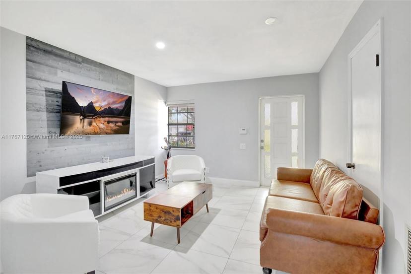 Picture of 2940 SW 156Th Ave, Davie FL 33331