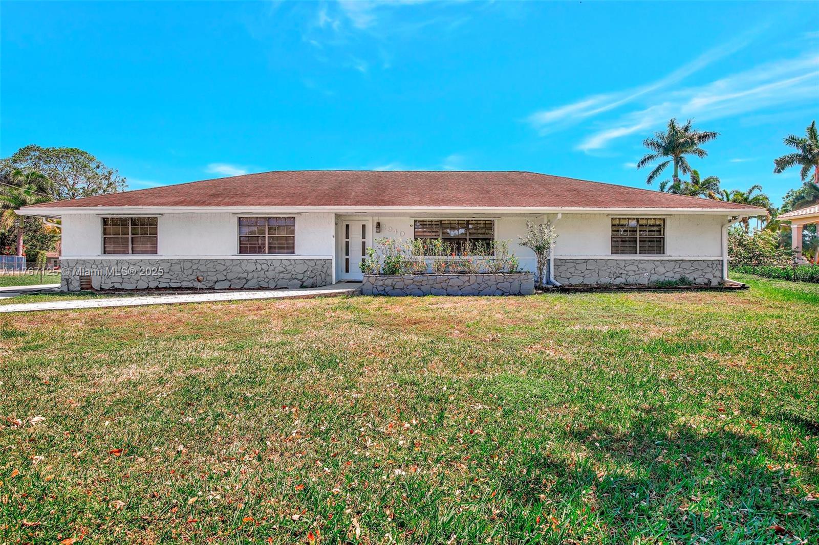 Picture of 2940 SW 156Th Ave, Davie, FL 33331