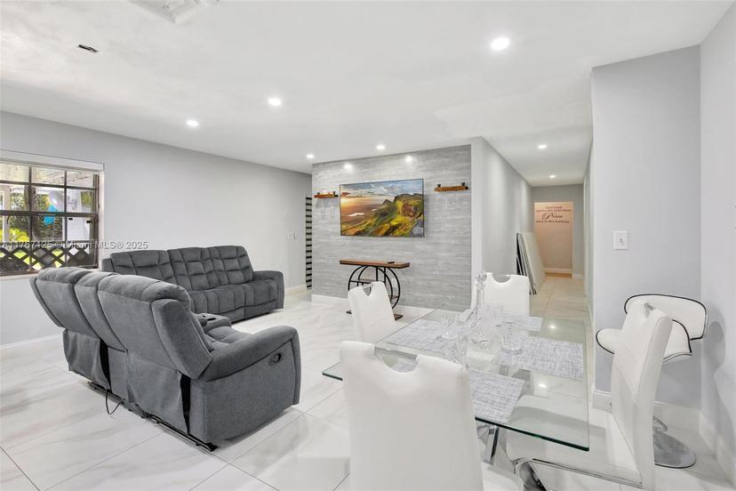 Picture of 2940 SW 156Th Ave, Davie FL 33331