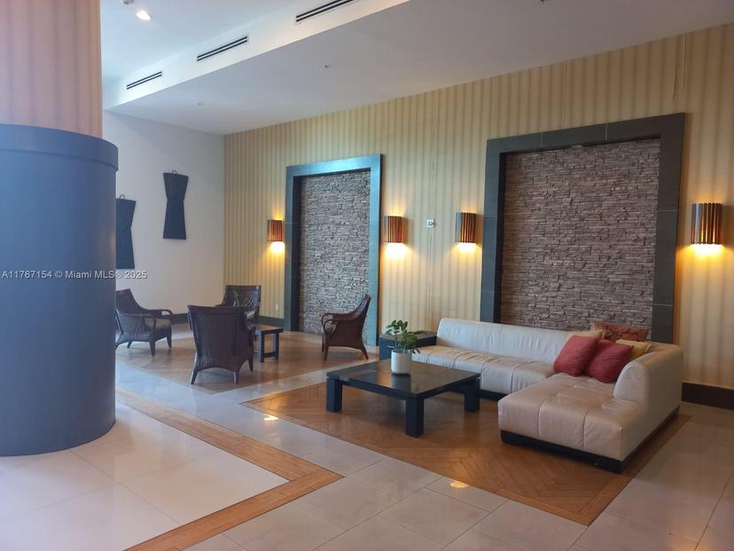 Picture of 4242 NW 2Nd St # 1202, Miami FL 33126