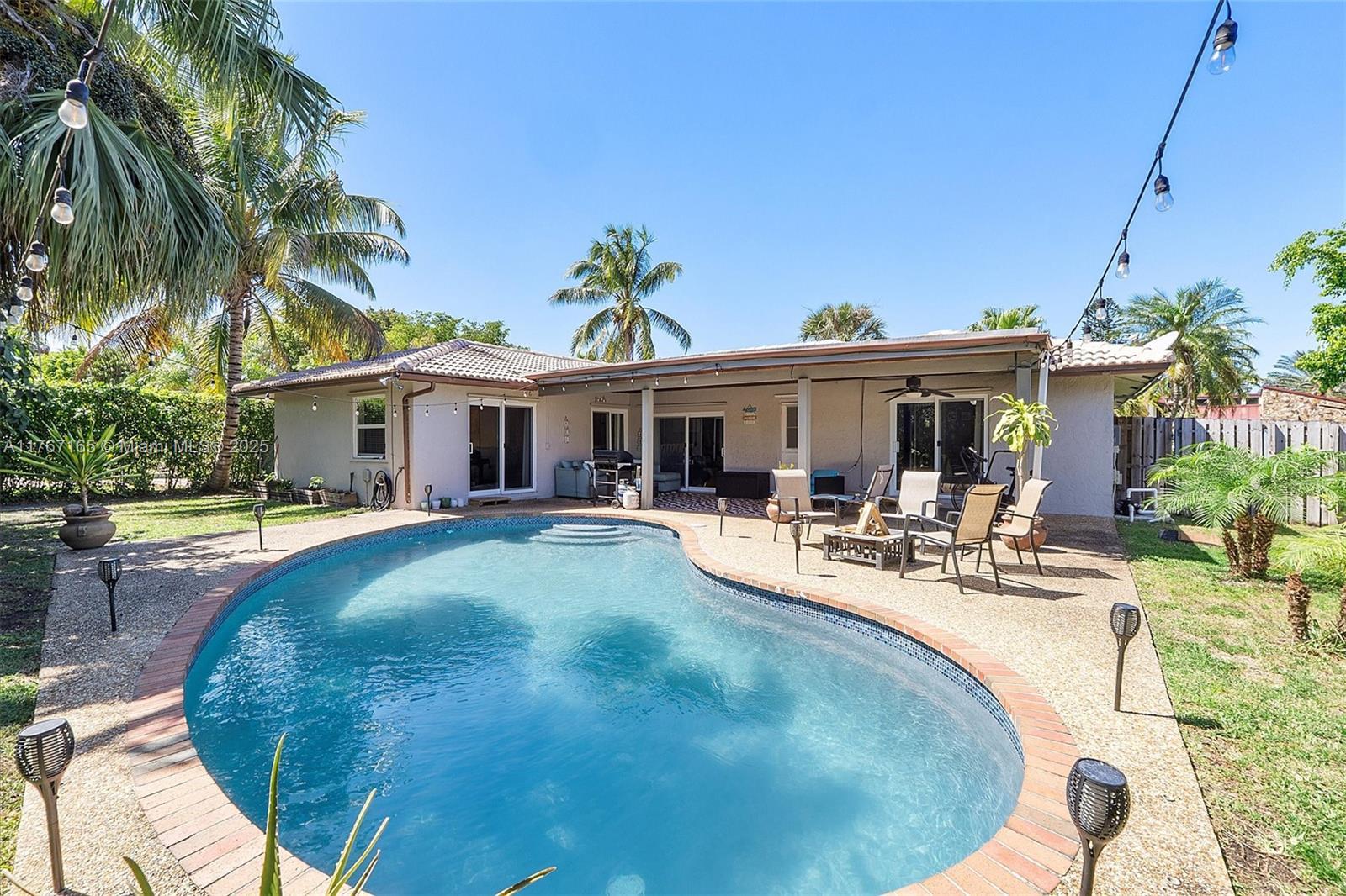 Picture of 9062 NW 20Th Mnr, Coral Springs, FL 33071