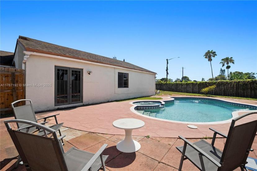 Picture of 2431 SW 87Th Ave, Miramar FL 33025