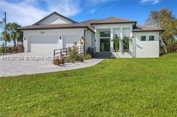 Picture of 739 SW 23Rd St, Naples, FL 34117