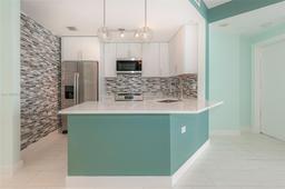 Picture of 801 Brickell Key Blvd # 908, Miami, FL 33131