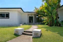 Picture of 1820 Daytonia Rd, Miami Beach, FL 33141