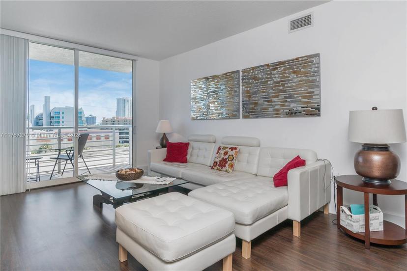 Picture of 18800 NE 29Th Ave # 613, Aventura FL 33180