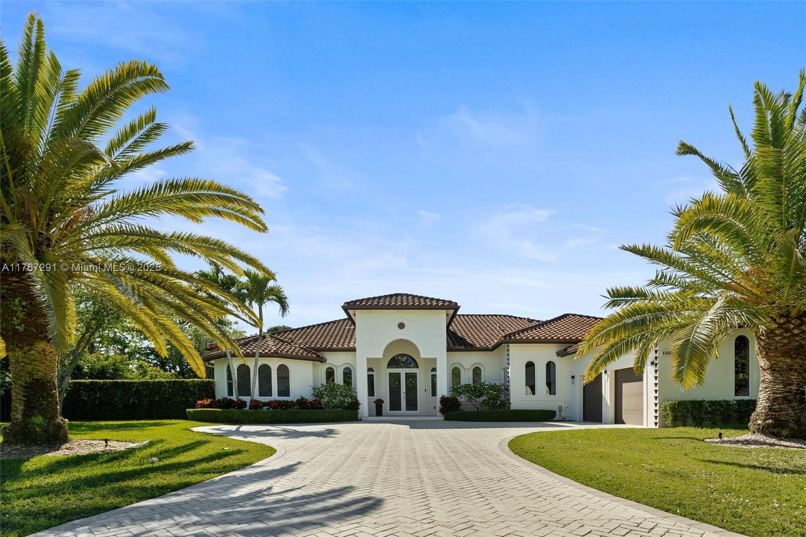 Picture of 12600 SW 93Rd Ave, Miami, FL 33176