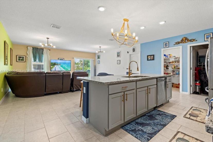 Picture of 8865 100Th Ct, Vero Beach FL 32967