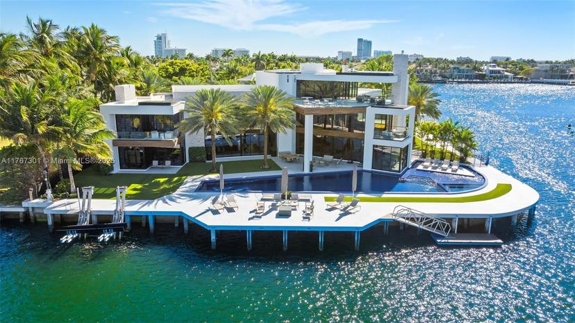 Picture of 84 Isla Bahia Dr, Fort Lauderdale FL 33316