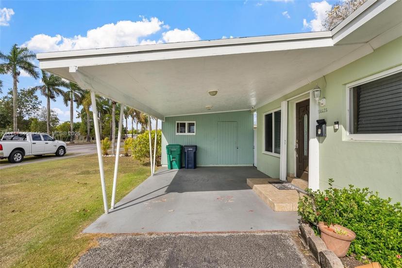 Picture of 14435 SW 288Th St, Homestead FL 33033