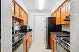 Picture of 733 Riverside Dr # 1217, Coral Springs, FL 33071