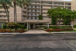 Picture of 6562 Boca Del Mar Dr # 225, Boca Raton, FL 33433