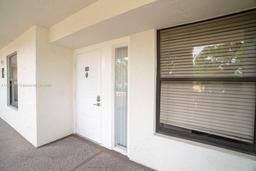 Picture of 6562 Boca Del Mar Dr # 225, Boca Raton, FL 33433