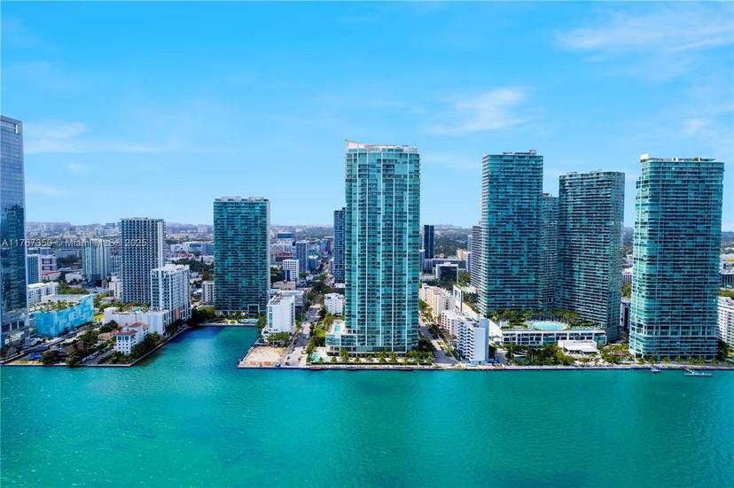 Picture of 2900 NE 7Th Ave # 3007, Miami FL 33137