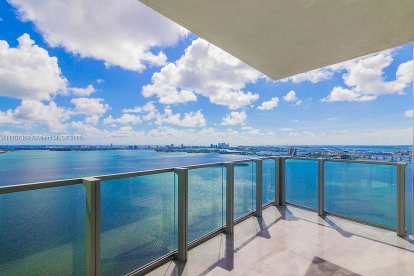 Picture of 2900 NE 7Th Ave # 3007, Miami FL 33137