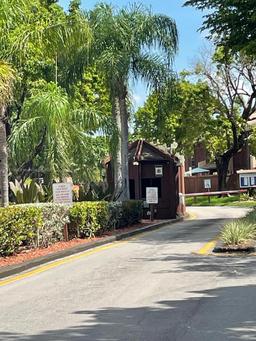 Picture of 6601 SW 116Th Ct # 107, Miami, FL 33173