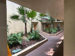Picture of 6601 SW 116Th Ct # 107, Miami, FL 33173