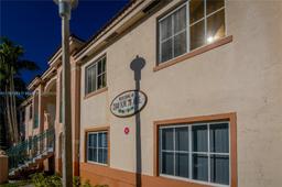 Picture of 2140 NW 78Th Ave # 106, Pembroke Pines, FL 33024