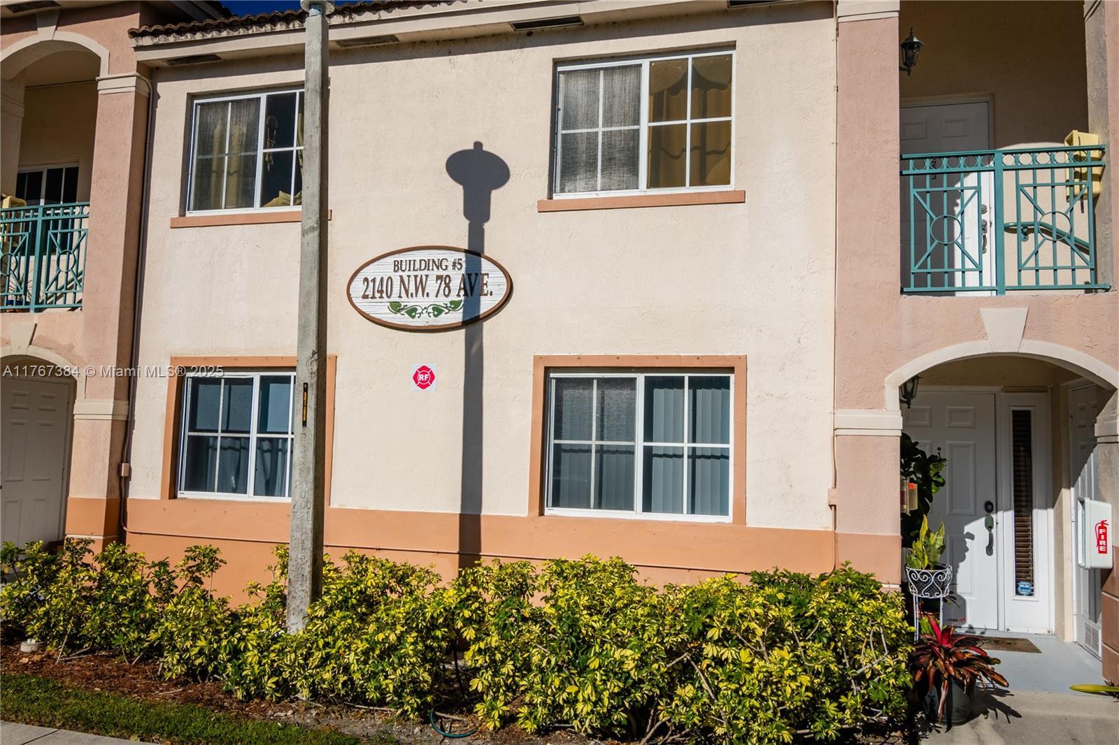 Picture of 2140 NW 78Th Ave # 106, Pembroke Pines, FL 33024