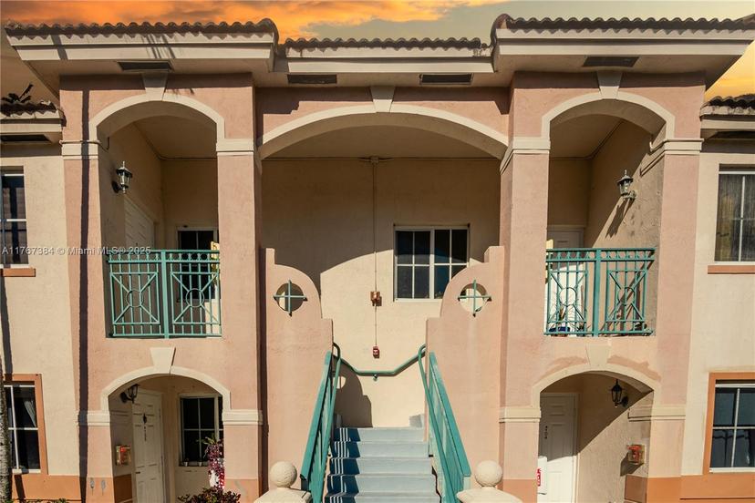 Picture of 2140 NW 78Th Ave # 106, Pembroke Pines FL 33024