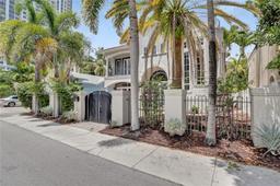 Picture of 821 SE 2Nd Ct, Fort Lauderdale, FL 33301