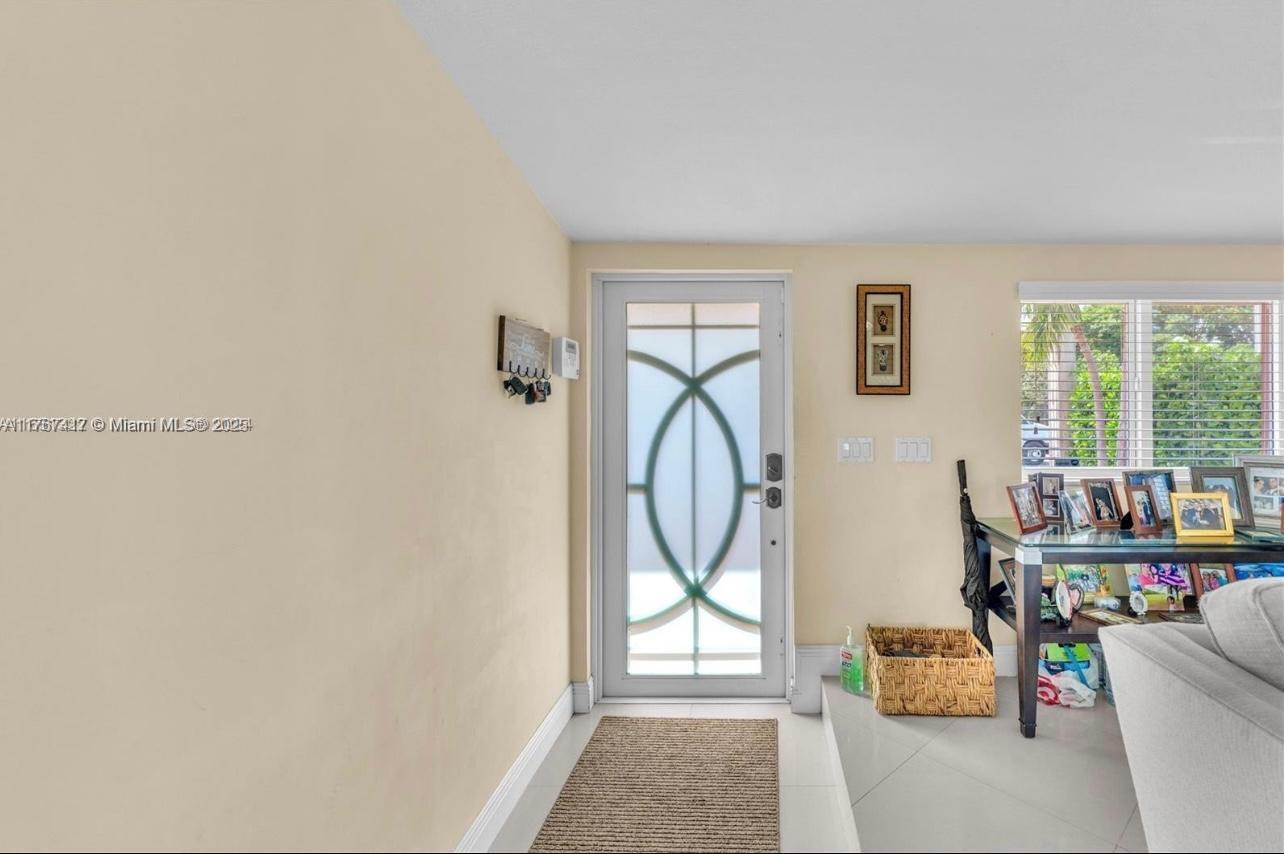 Picture of 3645 SW 97Th Ave, Miami, FL 33165
