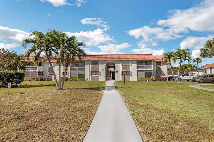 Picture of 22775 SW 66Th Ave # 203, Boca Raton FL 33428