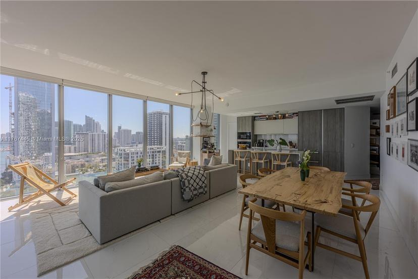 Picture of 2900 NE 7Th Ave # 2407, Miami FL 33137