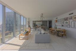 Picture of 2900 NE 7Th Ave # 2407, Miami, FL 33137