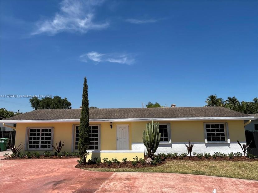 Picture of 8953 SW 178Th Ter, Palmetto Bay FL 33157