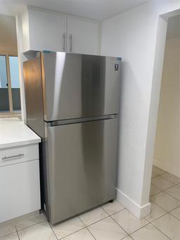 Picture of 10000 NW 80Th Ct # 2203, Hialeah Gardens, FL 33016