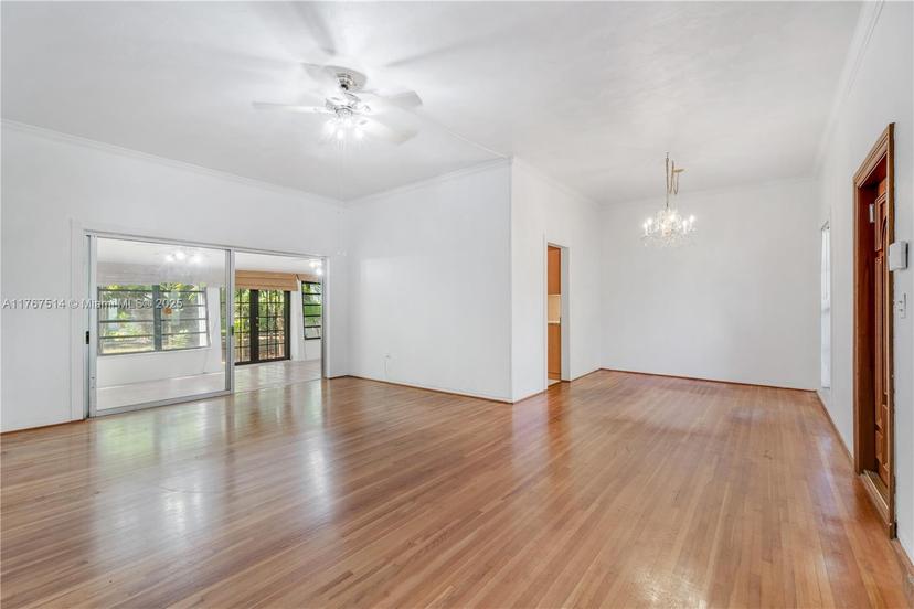 Picture of 5944 SW 64Th Pl, South Miami FL 33143