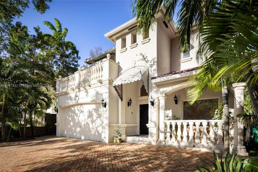 Picture of 3120 Virginia St # 3120, Miami FL 33133