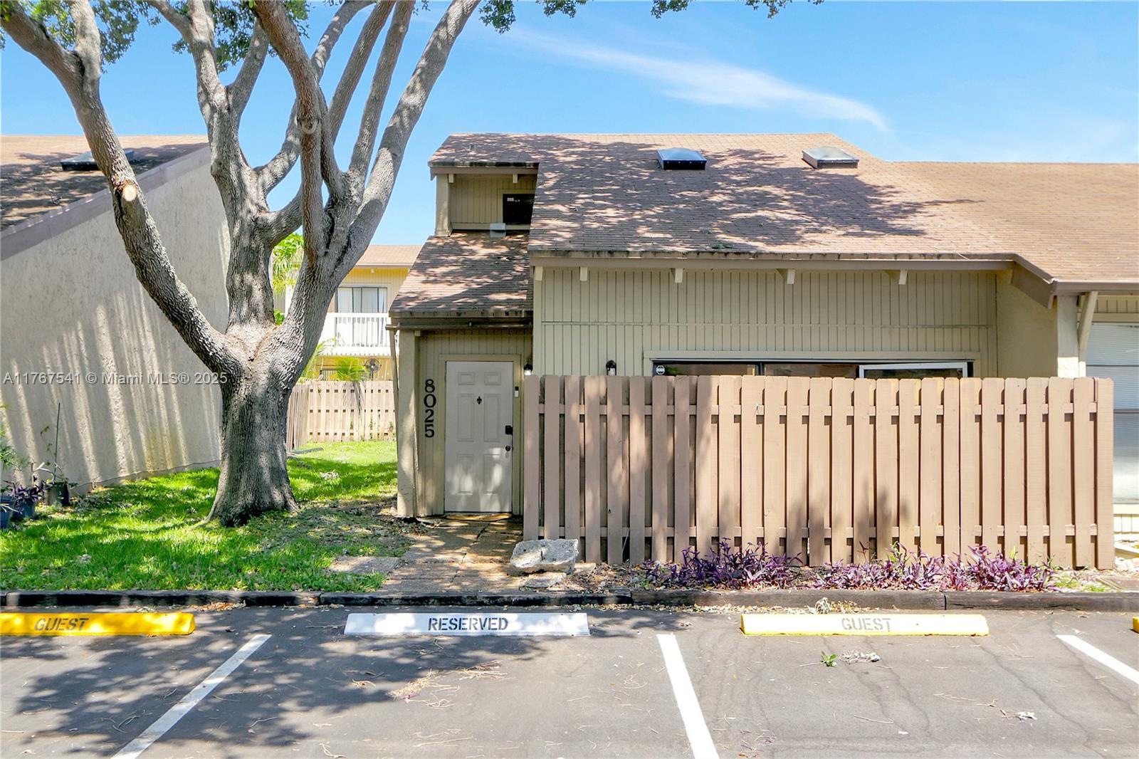 Picture of 8025 SW 21St Pl, Davie, FL 33324