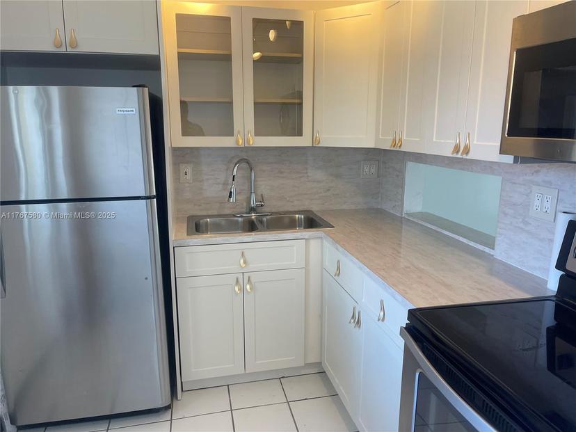 Picture of 505 NW 177Th St # 243, Miami Gardens FL 33169