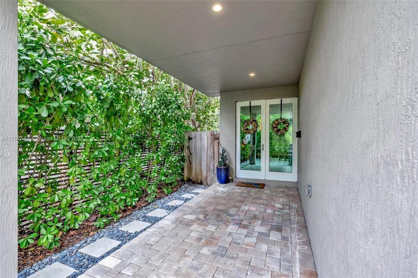 Picture of 709 SW 17Th St, Fort Lauderdale FL 33315