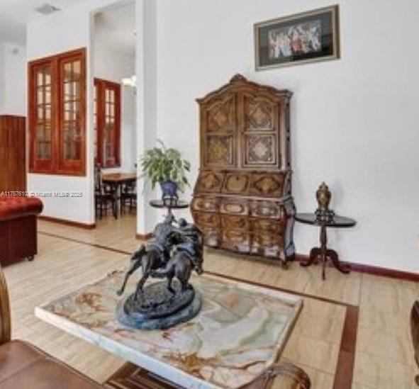 Picture of 531 Leslie Dr, Hallandale Beach FL 33009