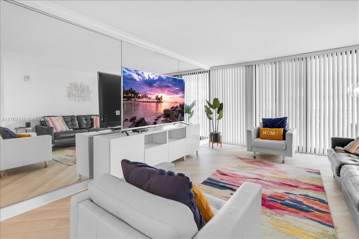 Picture of 3000 N Ocean Dr # 3B, Singer Island, FL 33404