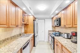 Picture of 3000 N Ocean Dr # 3B, Singer Island, FL 33404